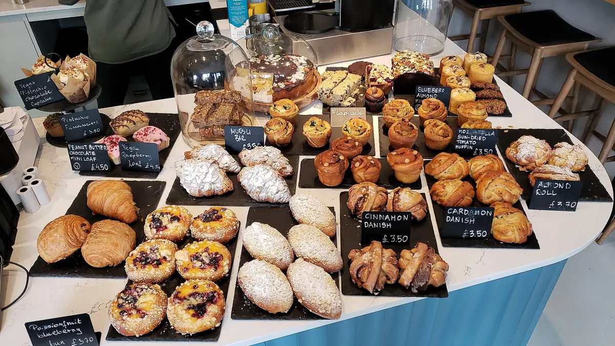 Greggs the Bakers – bakery in Armthorpe, Doncaster